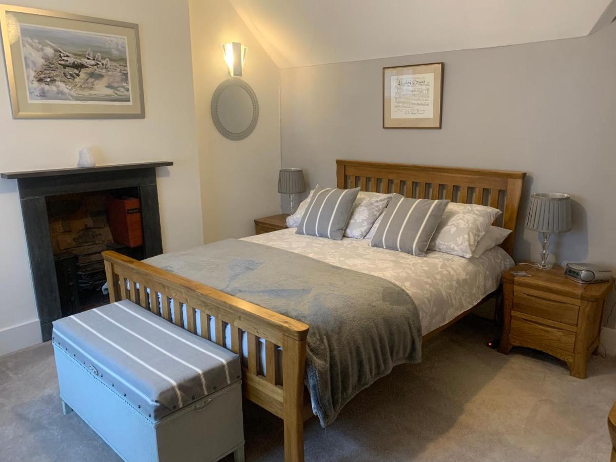 Sunshine Cottage Studley (Wiltshire) Exterior foto